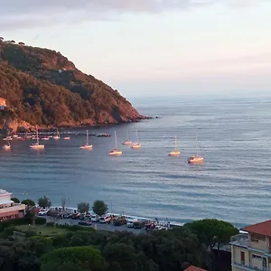 https://la-terrazza-sul-mare-levanto.hotelitalianriviera.com