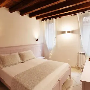 Ca' De L'anzolo Venise